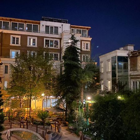 Prestige Hotel Tirana Exteriör bild