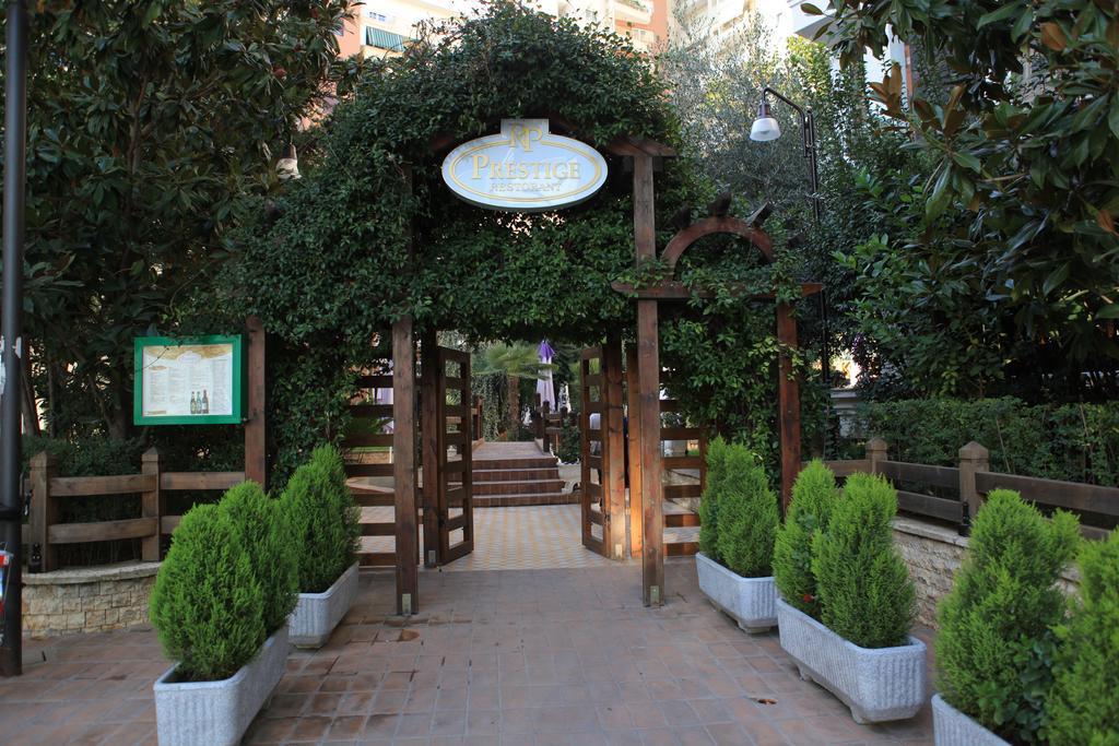 Prestige Hotel Tirana Exteriör bild