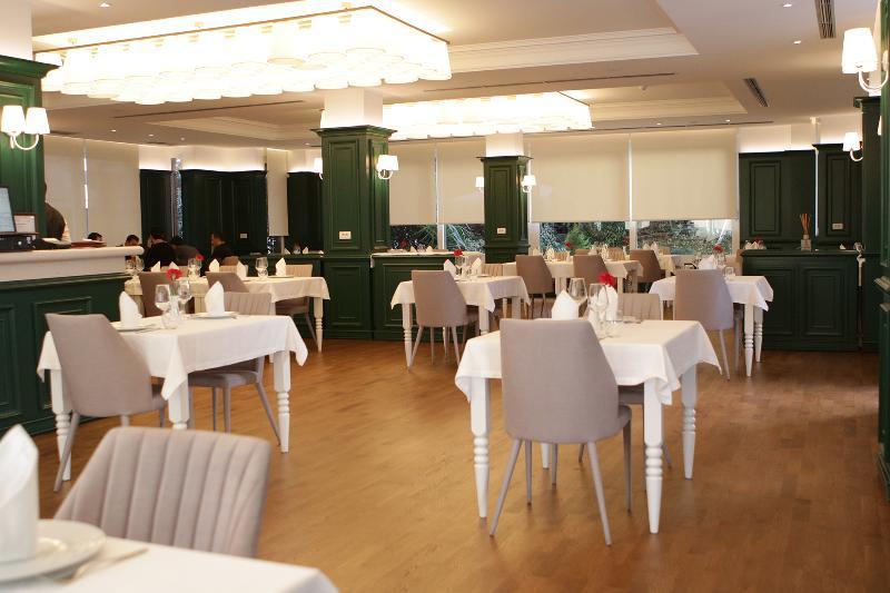 Prestige Hotel Tirana Exteriör bild